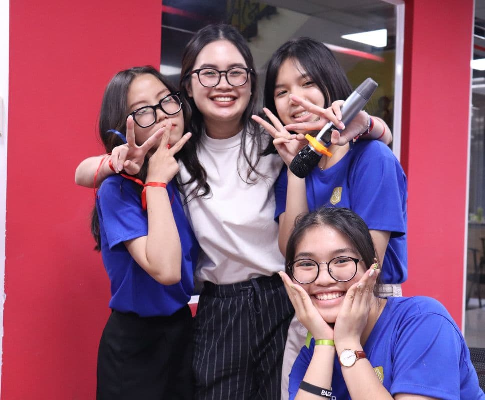 Ảnh bìa Summer Camp